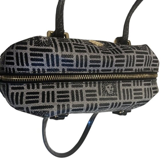 Anne Klein Small Rectangular Handbag - Picture 2 of 6